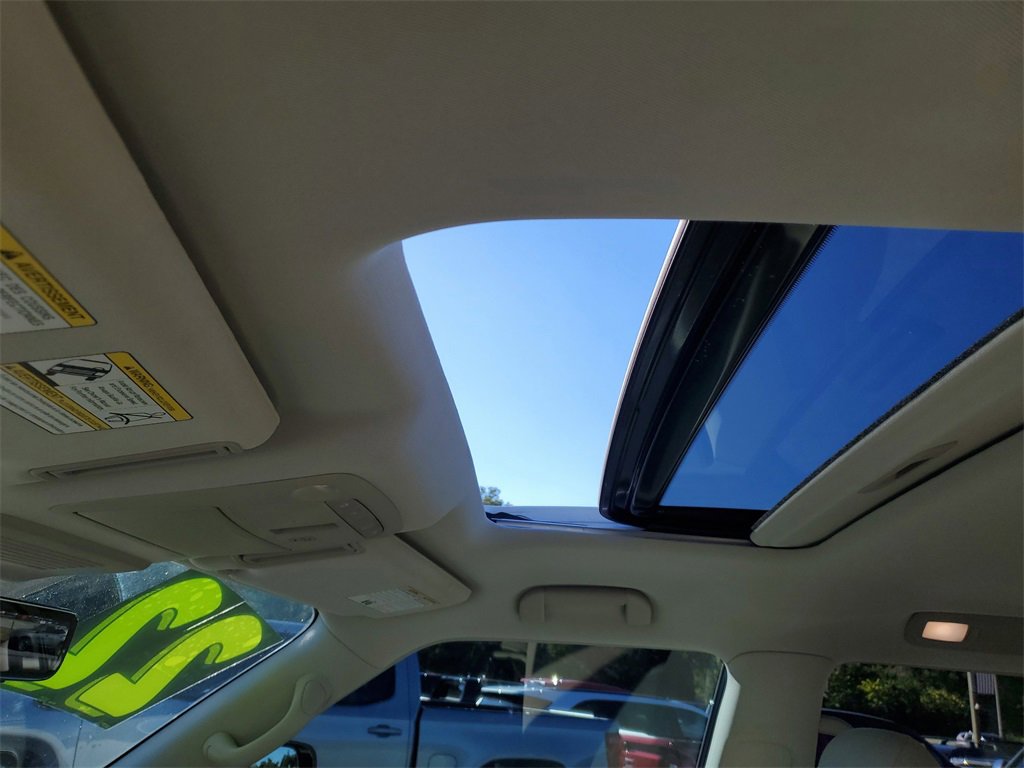 Used 2022 INFINITI QX80 Luxe w/ Cargo Package image 43