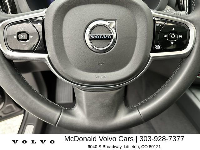 Certified 2025 Volvo XC60 B5 Plus w/ Climate Package AWD/4WD image 14