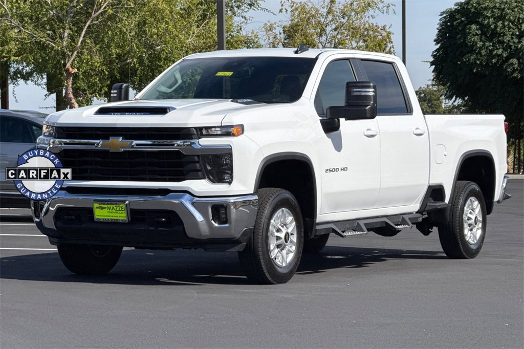 Used 2024 Chevrolet Silverado 2500 LT w/ Convenience Package image 14