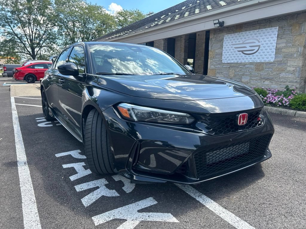 Certified 2024 Honda Civic Type R image 4