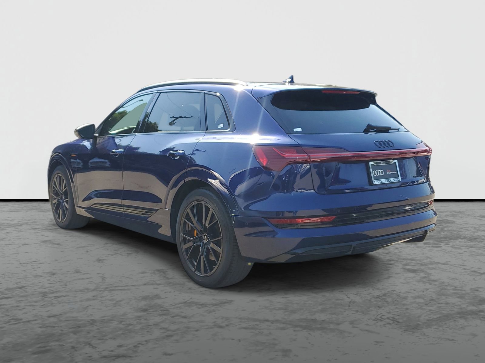 Used 2022 Audi e-tron Chronos w/ Chronos Package AWD/4WD image 3