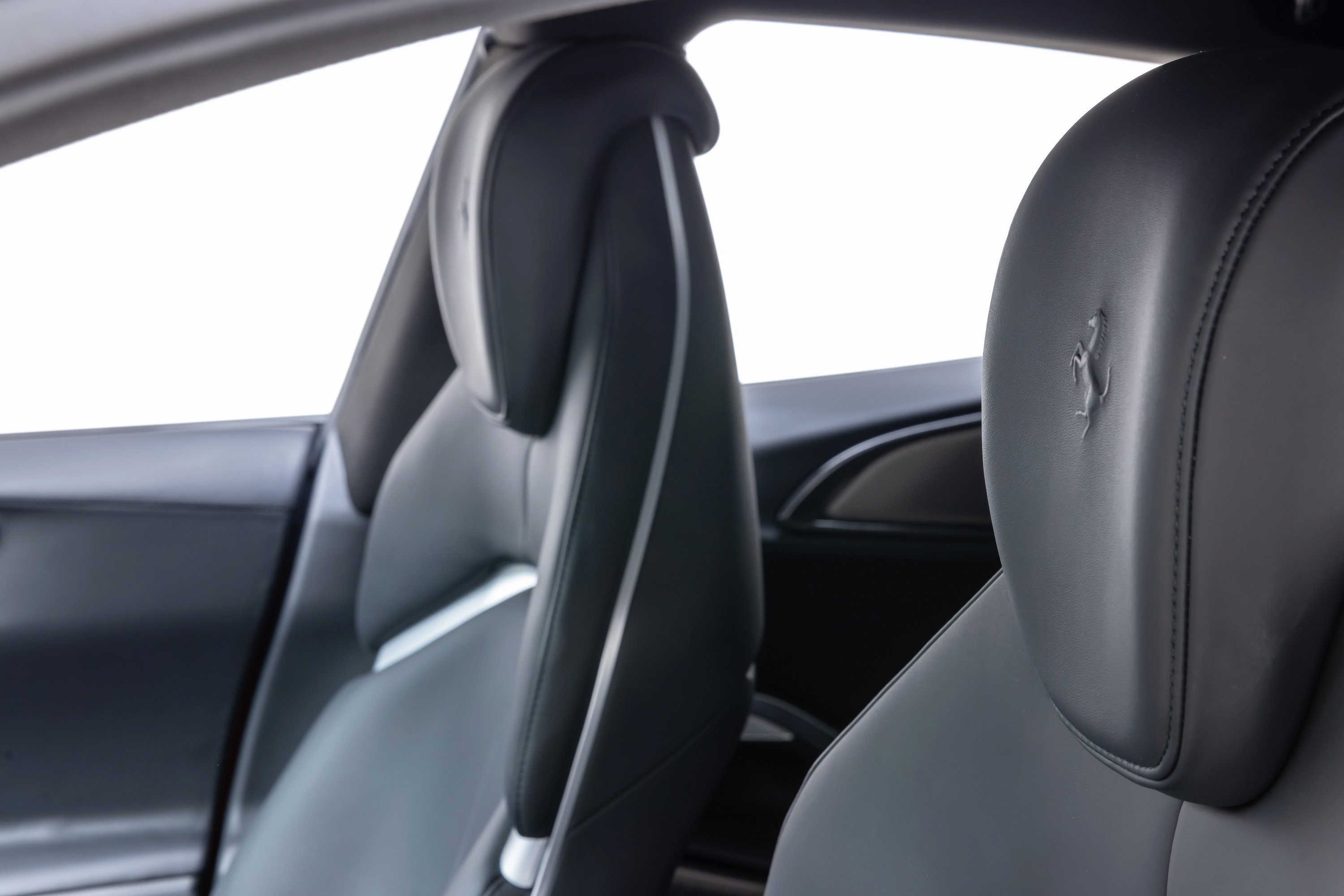 Certified 2023 Ferrari Purosangue image 27