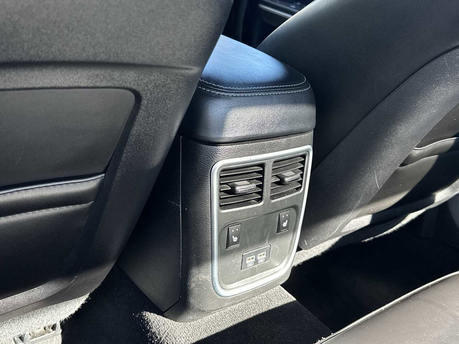 Certified 2022 Dodge Charger SXT w/ Leather Interior Group image 21