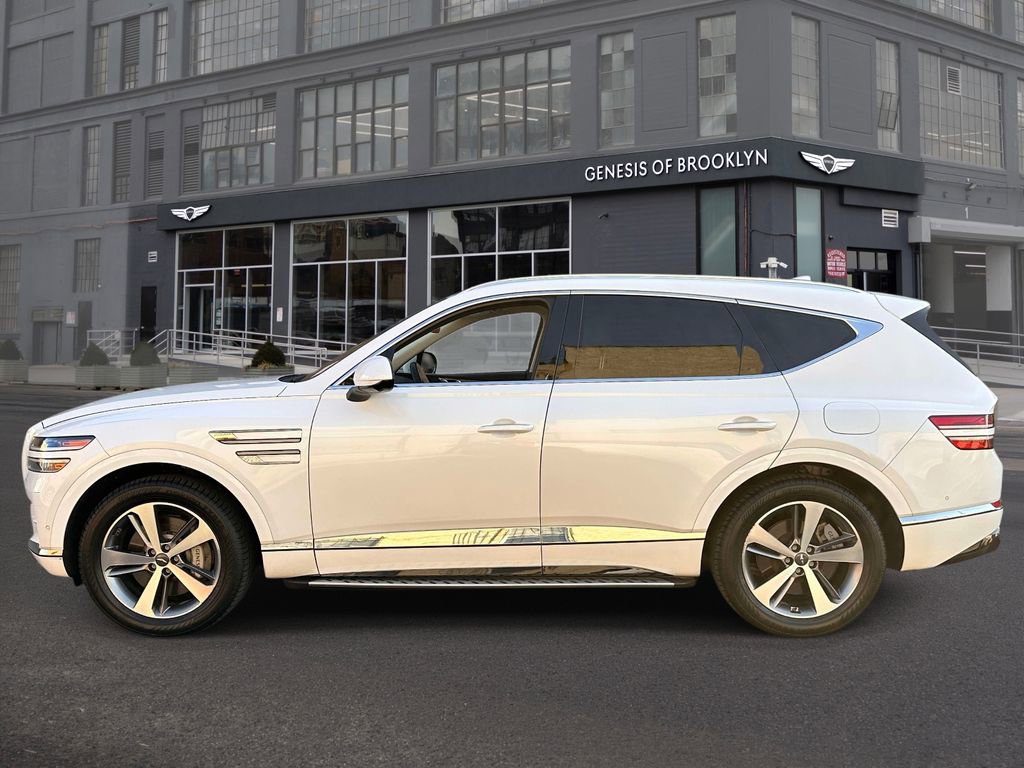 Used 2023 Genesis GV80 3.5T w/ Cargo Package AWD/4WD image 3