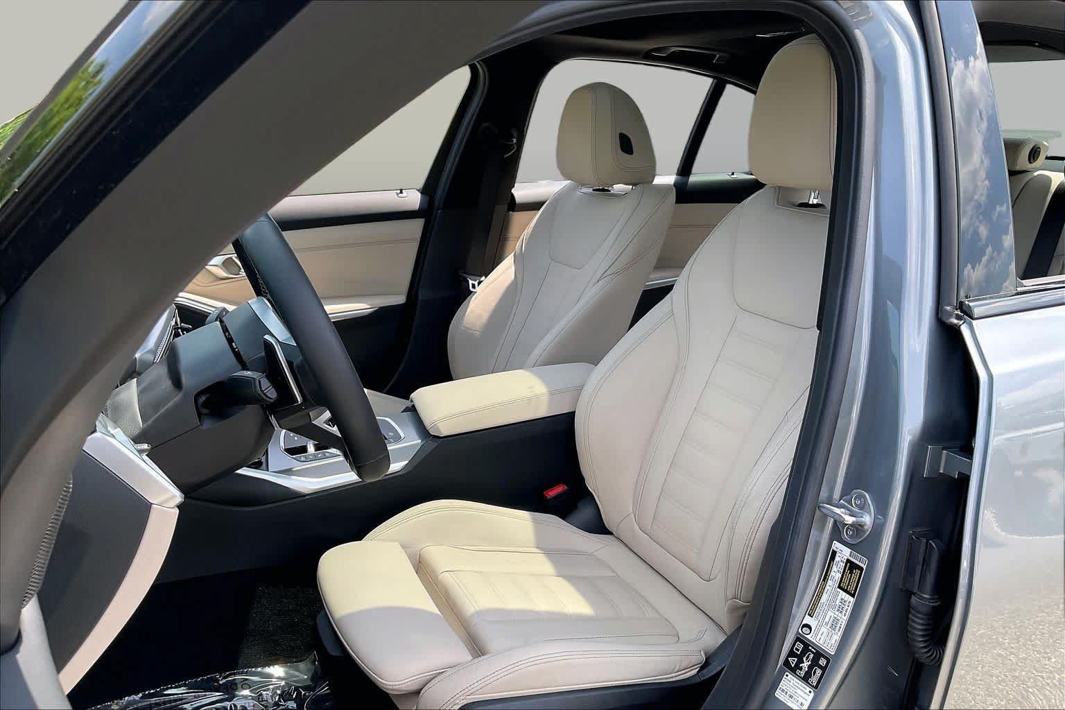 Used 2025 BMW M340i xDrive w/ Premium Package AWD/4WD image 7