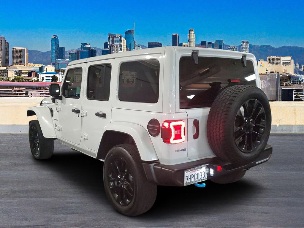 Used 2024 Jeep Wrangler Unlimited Sahara image 5