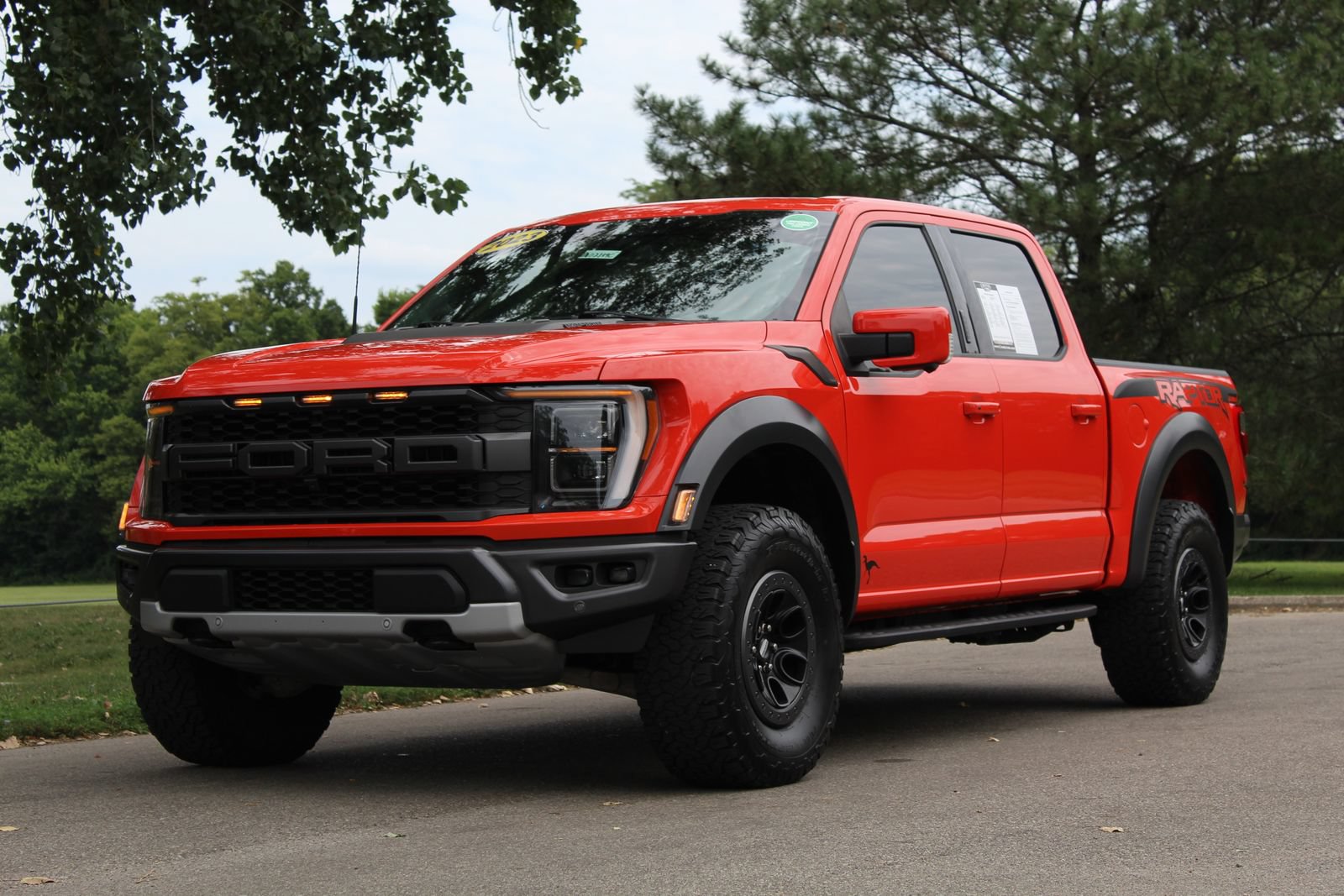Used 2023 Ford F150 Raptor w/ Raptor Carbon Fiber Package AWD/4WD image 4