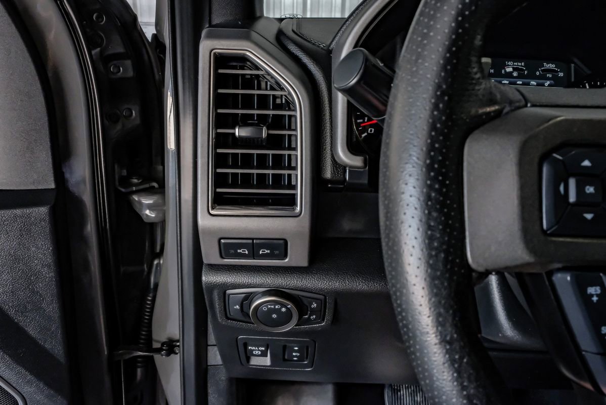 Used 2020 Ford F150 Raptor w/ Equipment Group 802A Luxury image 26