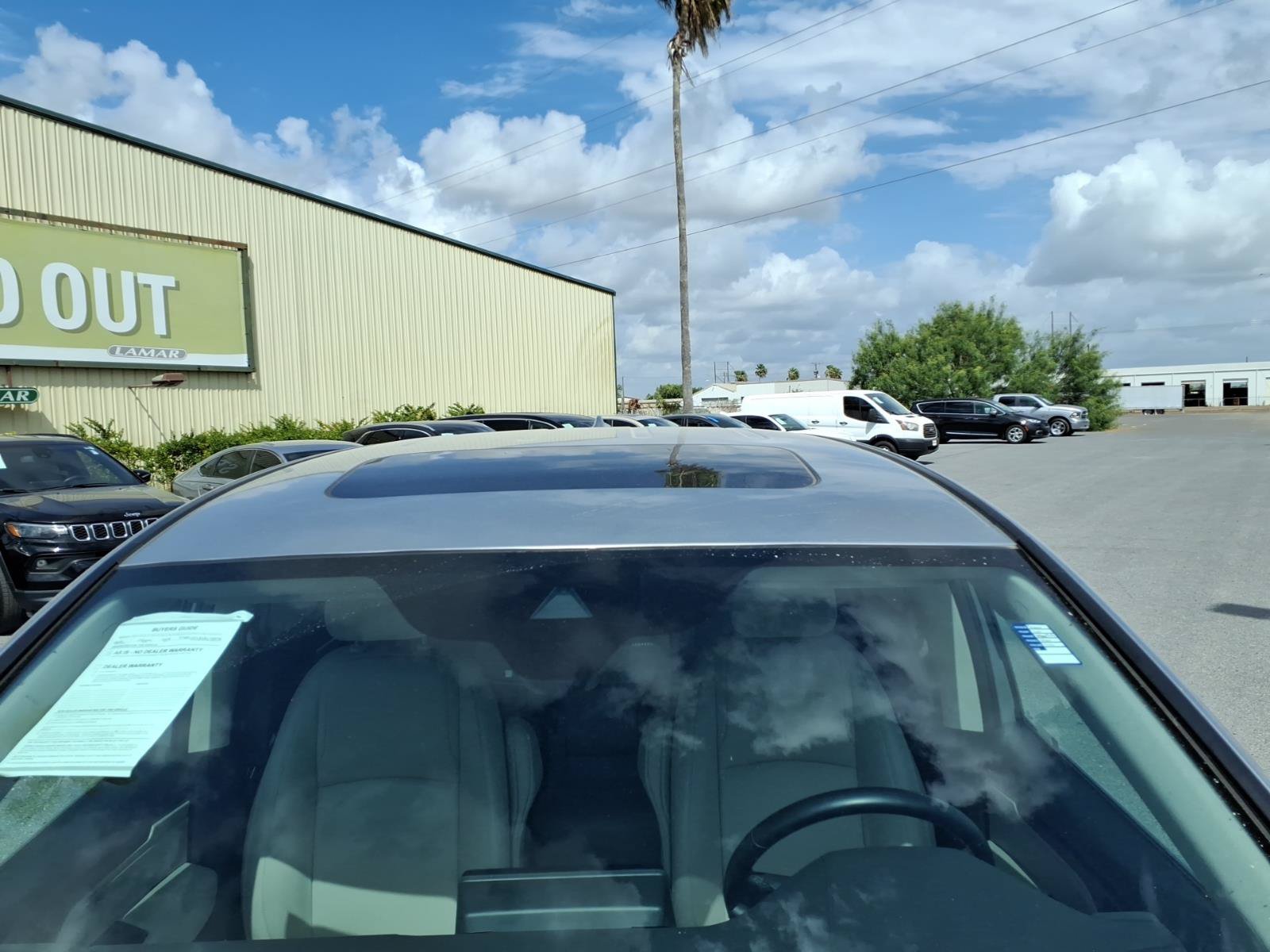 Used 2025 Honda Odyssey EX-L image 10