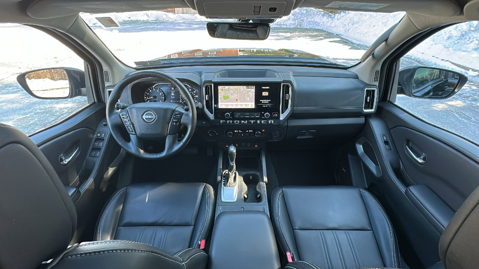 Certified 2025 Nissan Frontier SL image 26