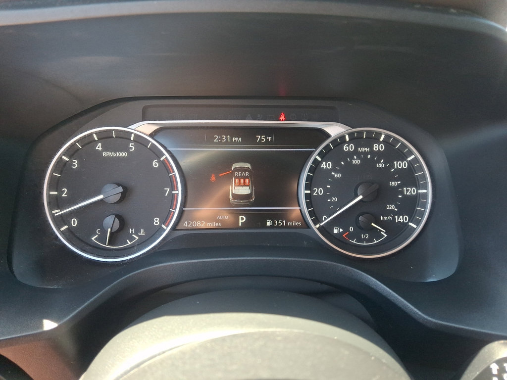 Used 2023 Nissan Rogue S AWD/4WD image 26
