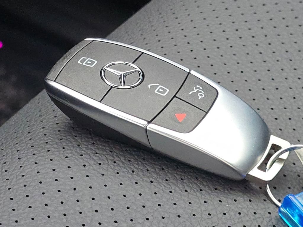 Certified 2026 Mercedes-Benz GLE 350 4MATIC image 38