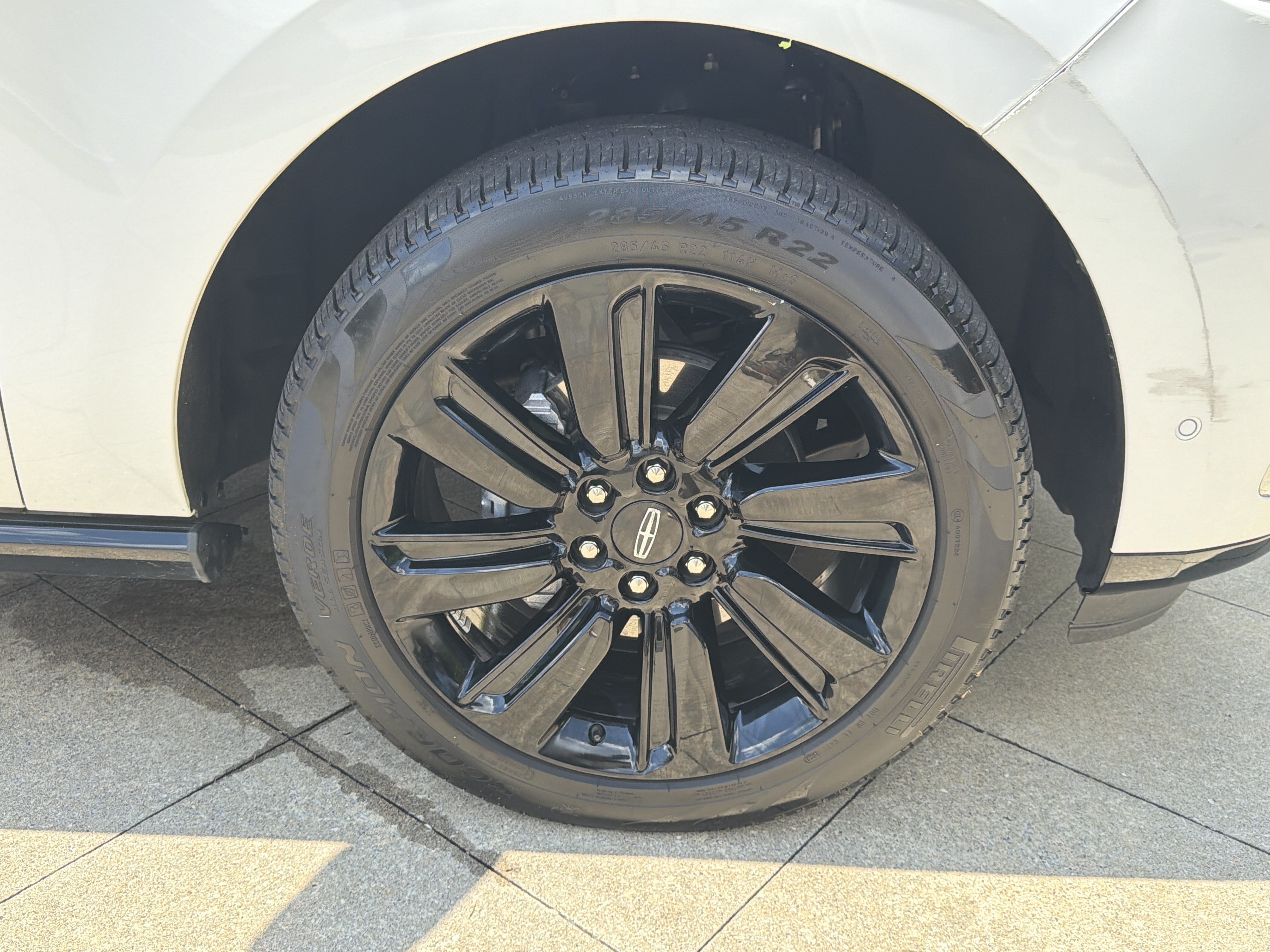 Used 2023 Lincoln Navigator L Black Label AWD/4WD image 12