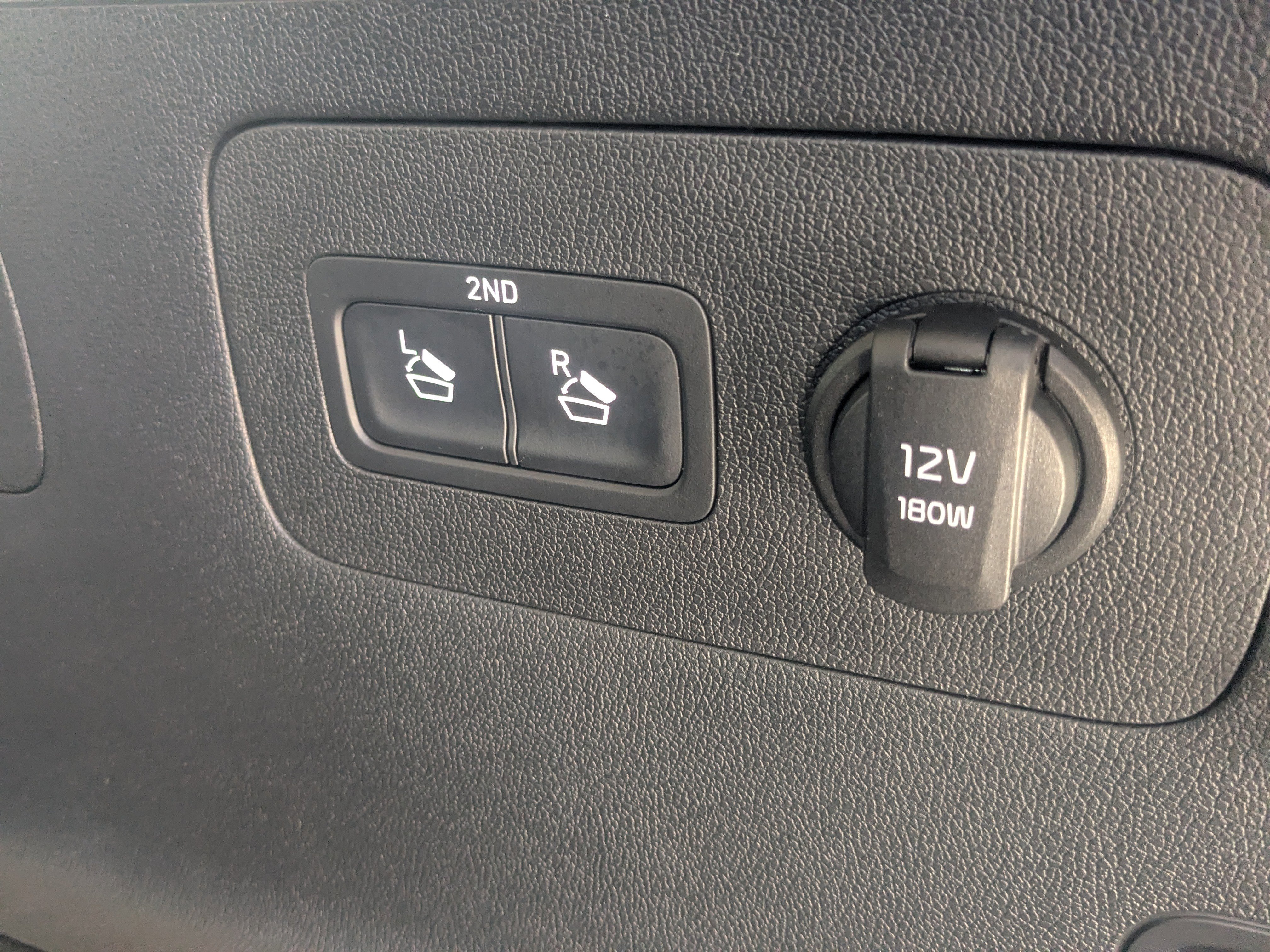 Certified 2023 Kia Sorento S w/ Panoramic Sunroof Package image 15