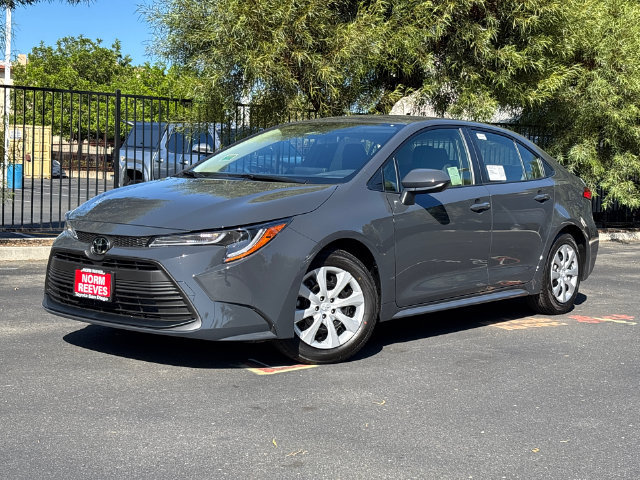 New 2027 Toyota Corolla LE FWD image 2
