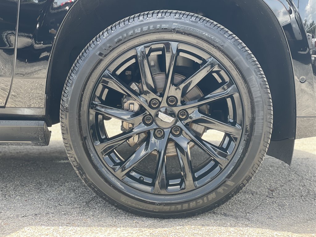 Used 2021 Cadillac Escalade ESV Sport w/ Driver Assist Tech Package AWD/4WD image 44