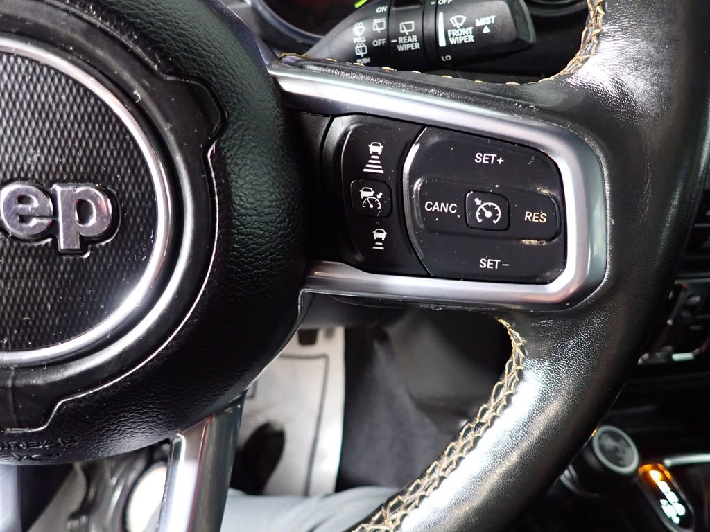 Used 2021 Jeep Wrangler Unlimited Sahara image 28