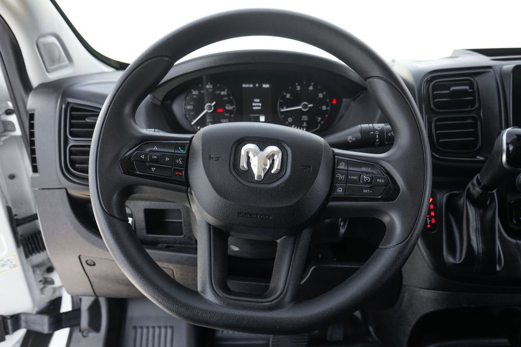 Used 2025 RAM ProMaster 2500 w/ Convenience Group FWD image 23