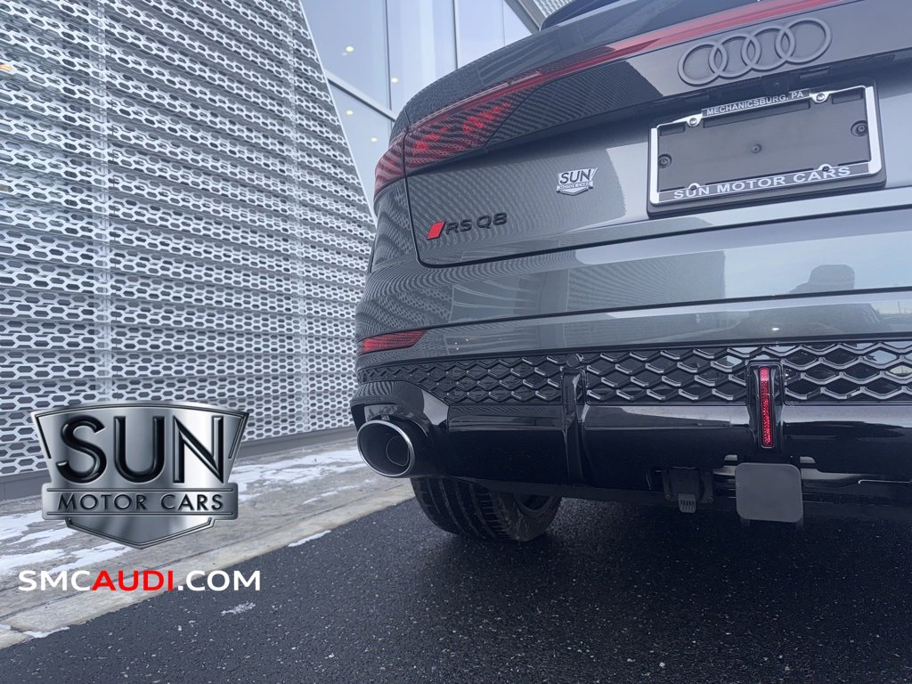 New 2025 Audi RS Q8 performance image 17