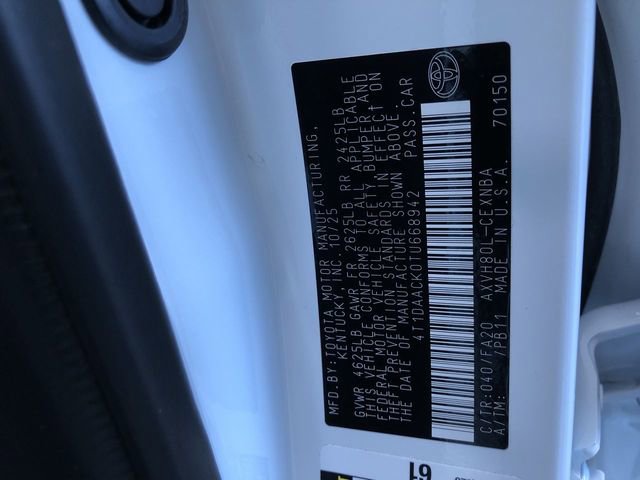 Certified 2026 Toyota Camry LE FWD image 32