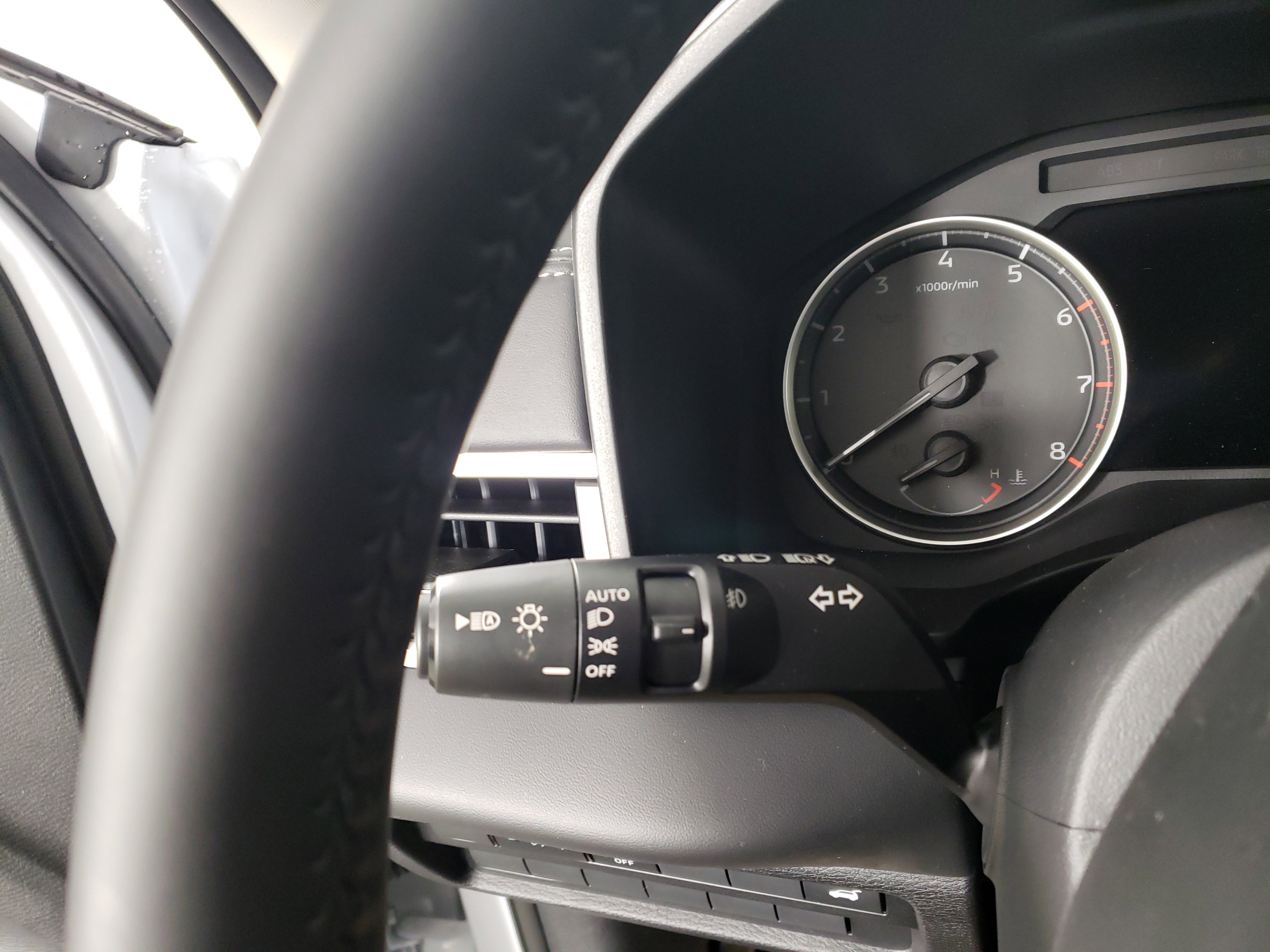 New 2026 Mitsubishi Outlander AWD image 21