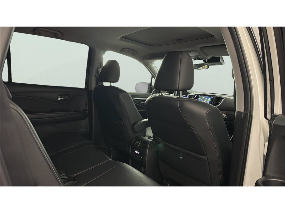 Used 2022 Honda Pilot Special Edition image 18
