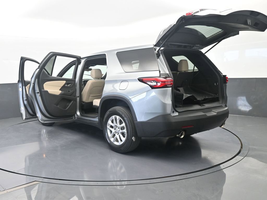 Used 2023 Chevrolet Traverse LS FWD image 73