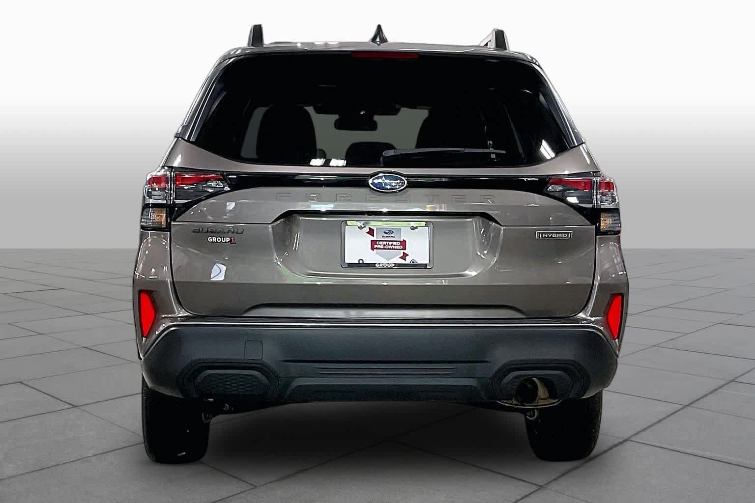 Certified 2025 Subaru Forester Premium AWD/4WD image 5
