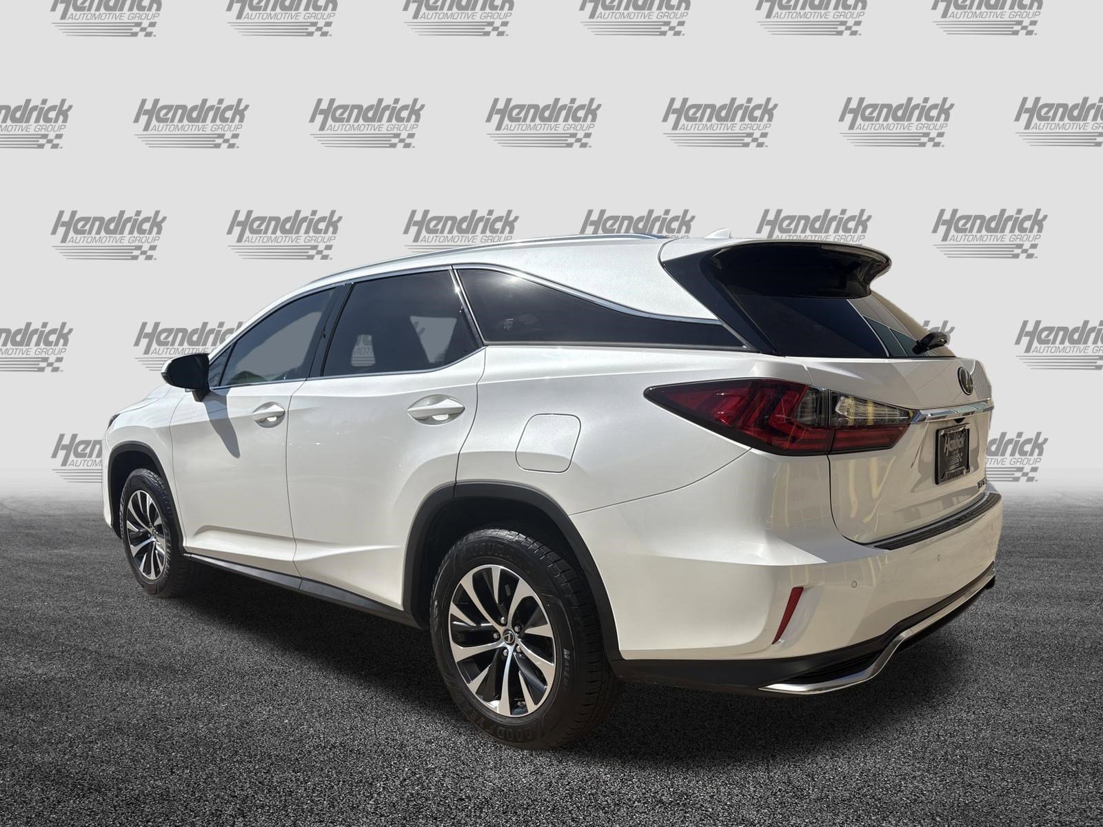 Used 2021 Lexus RX 350L Premium w/ Premium Package image 10