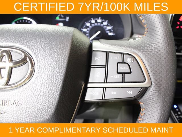 Used 2024 Toyota Sienna XSE w/ XSE Plus Package FWD image 21