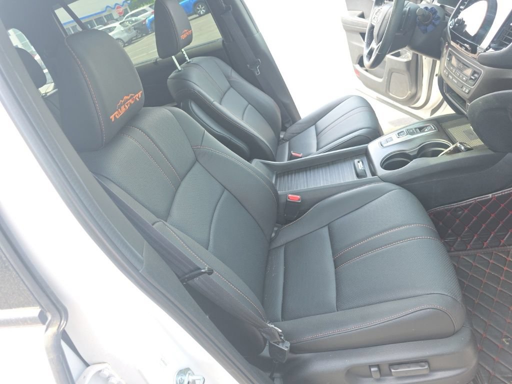 Used 2023 Honda Passport TrailSport image 26