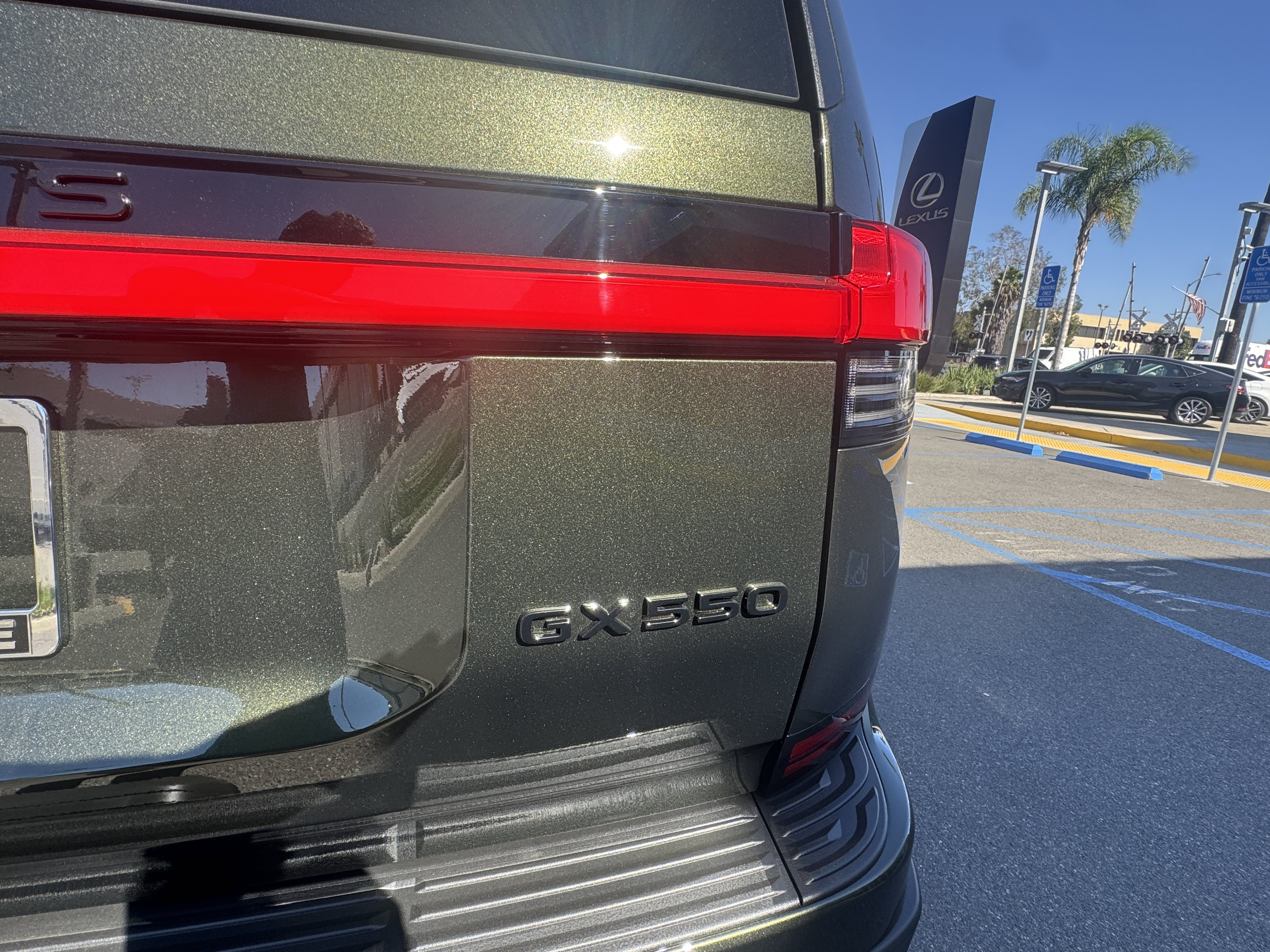 New 2026 Lexus GX 550 AWD/4WD image 14