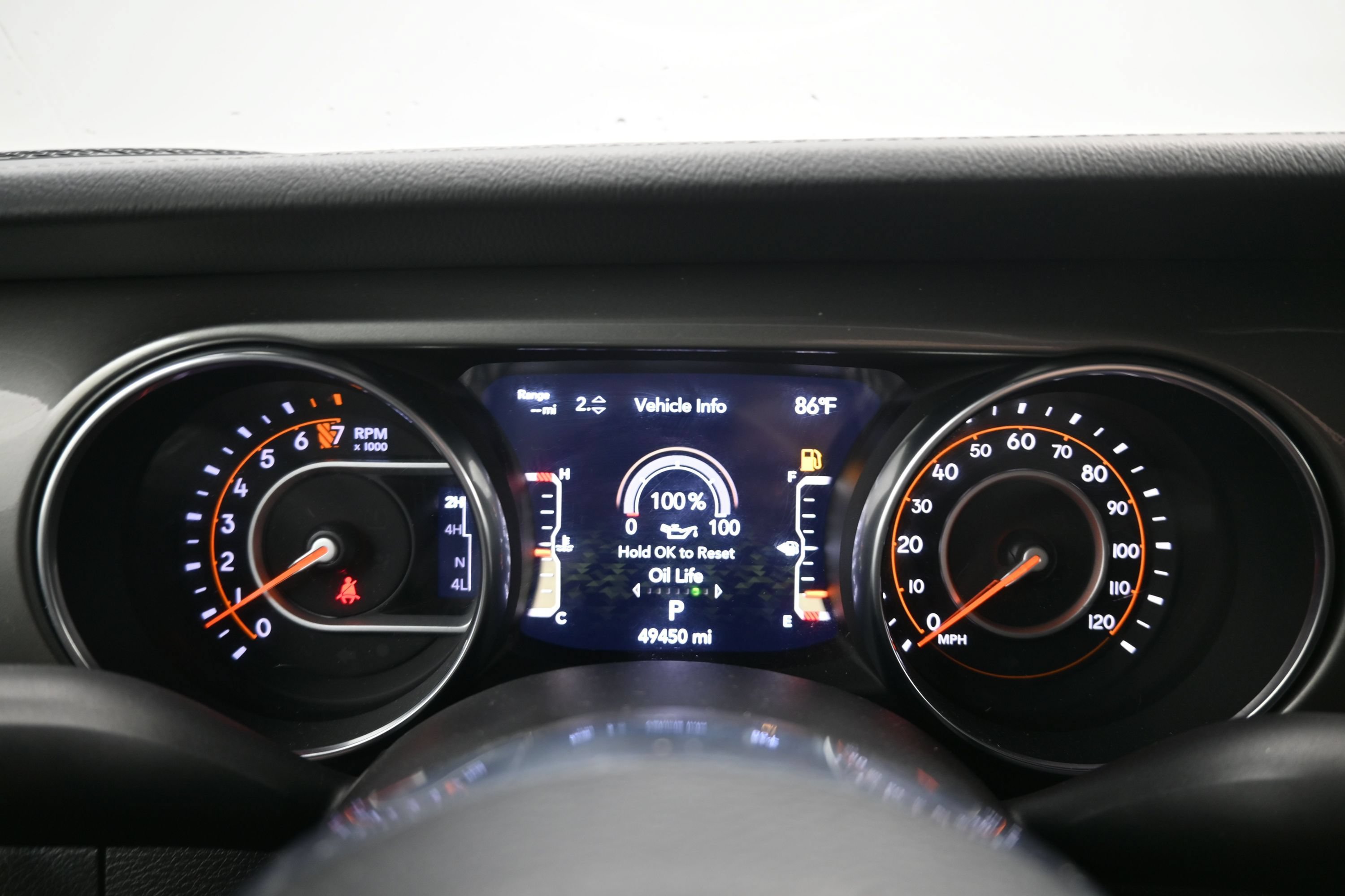 Used 2023 Jeep Gladiator Overland AWD/4WD image 15