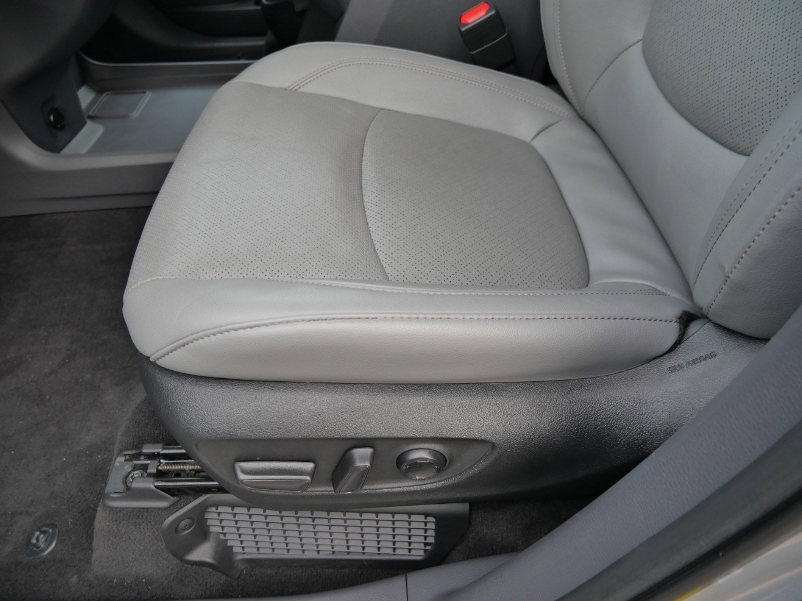 New 2023 Toyota Sienna Limited image 20