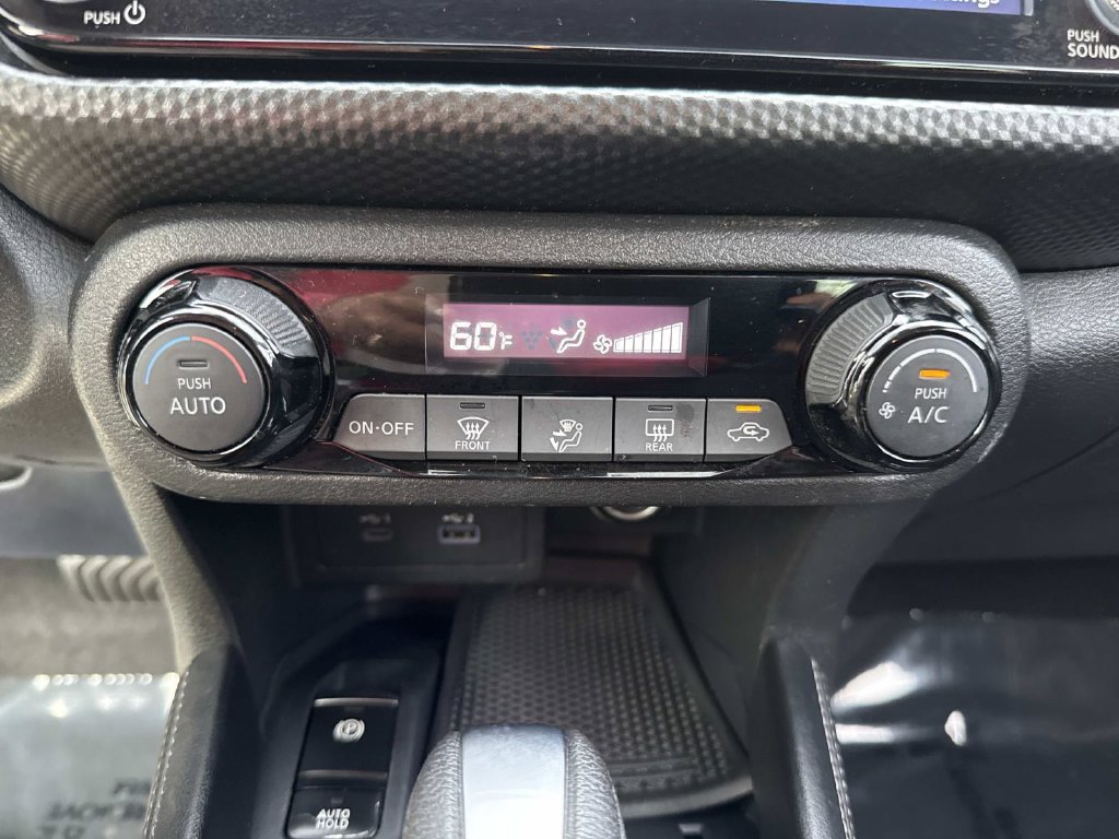 Used 2022 Nissan Kicks SV FWD image 29