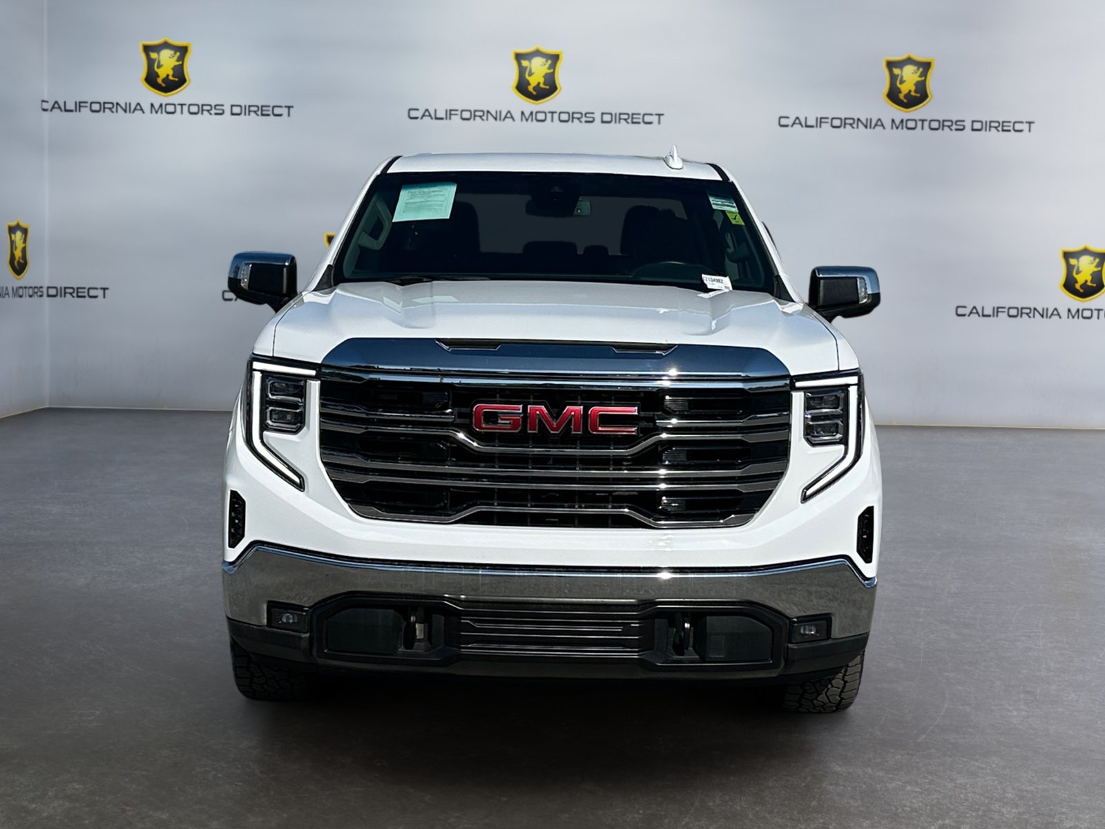 Used 2026 GMC Sierra 1500 SLT AWD/4WD image 8