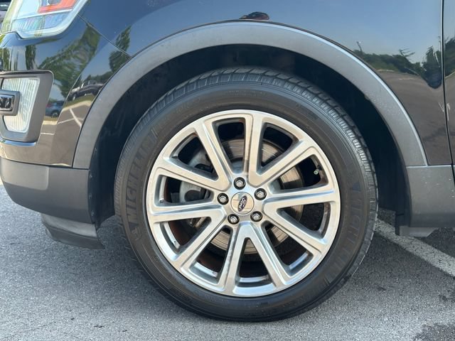 Used 2016 Ford Explorer Limited FWD image 10