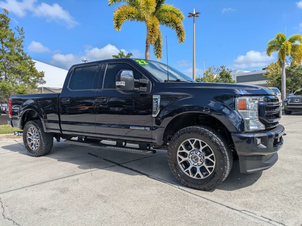 Used 2022 Ford F250 Lariat AWD/4WD image 2