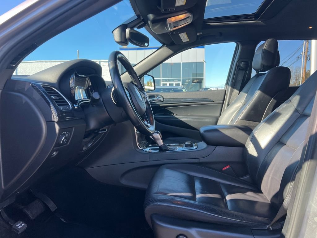 Used 2021 Jeep Grand Cherokee Limited image 18