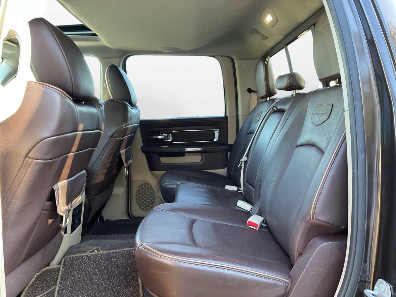 Used 2016 RAM 1500 Laramie Longhorn w/ Convenience Group image 14