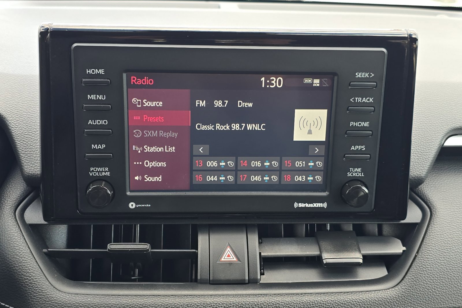 Used 2021 Toyota RAV4 XLE image 16