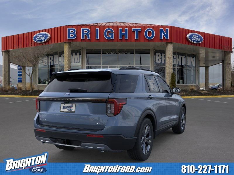 Used 2026 Ford Explorer Active AWD/4WD image 7