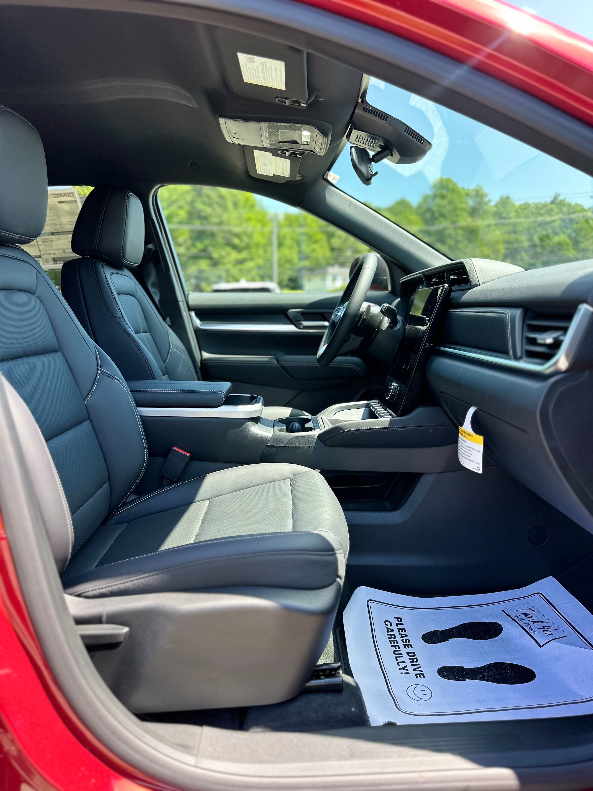 New 2027 GMC Terrain Elevation w/ Elevation Premium Package AWD/4WD image 23