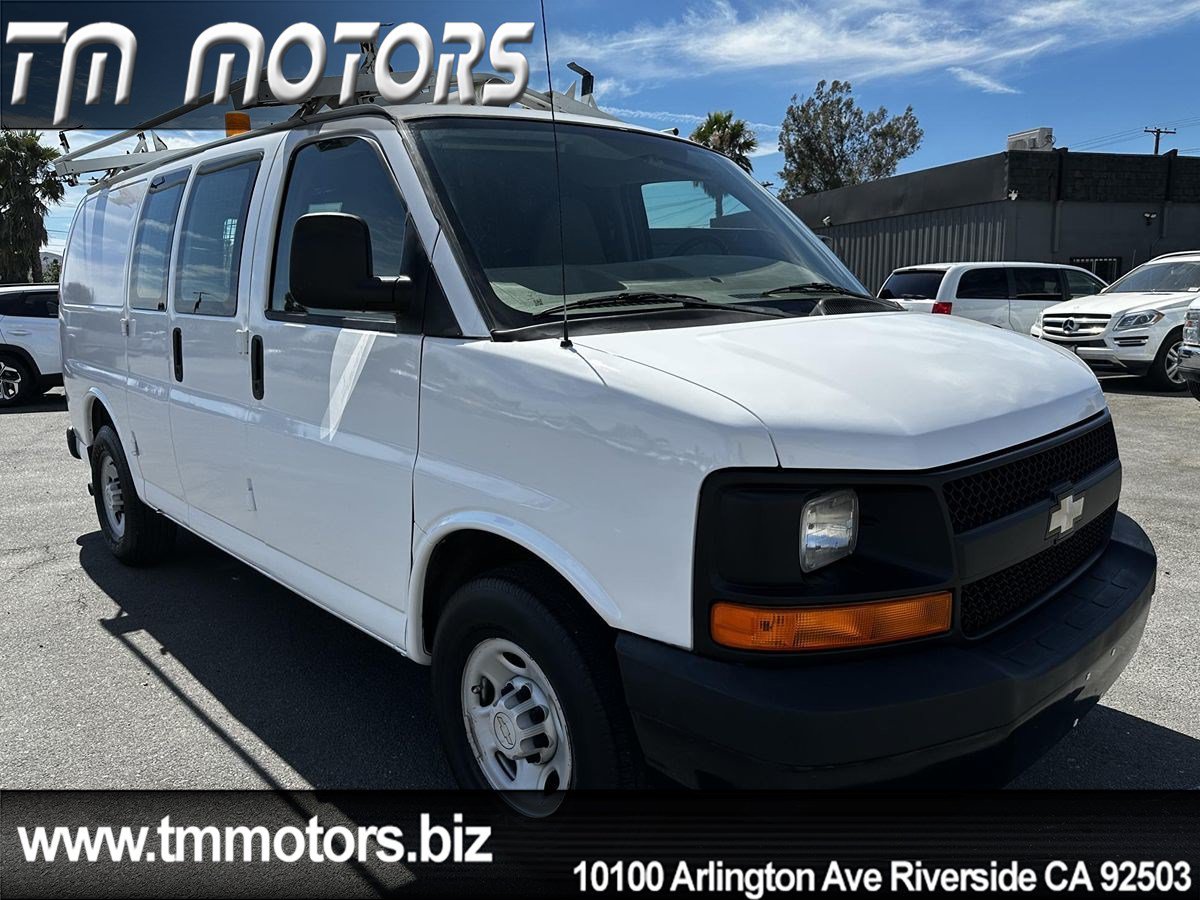 Used 2008 Chevrolet Express 2500 RWD image 14