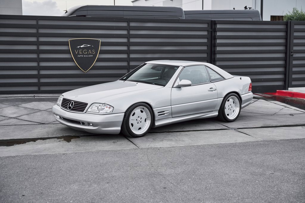Used 2002 Mercedes-Benz SL 500 w/ SL2 Option Pkg image 5