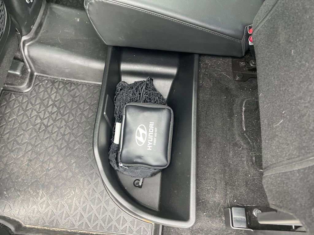 Certified 2024 Hyundai Santa Cruz Limited image 15