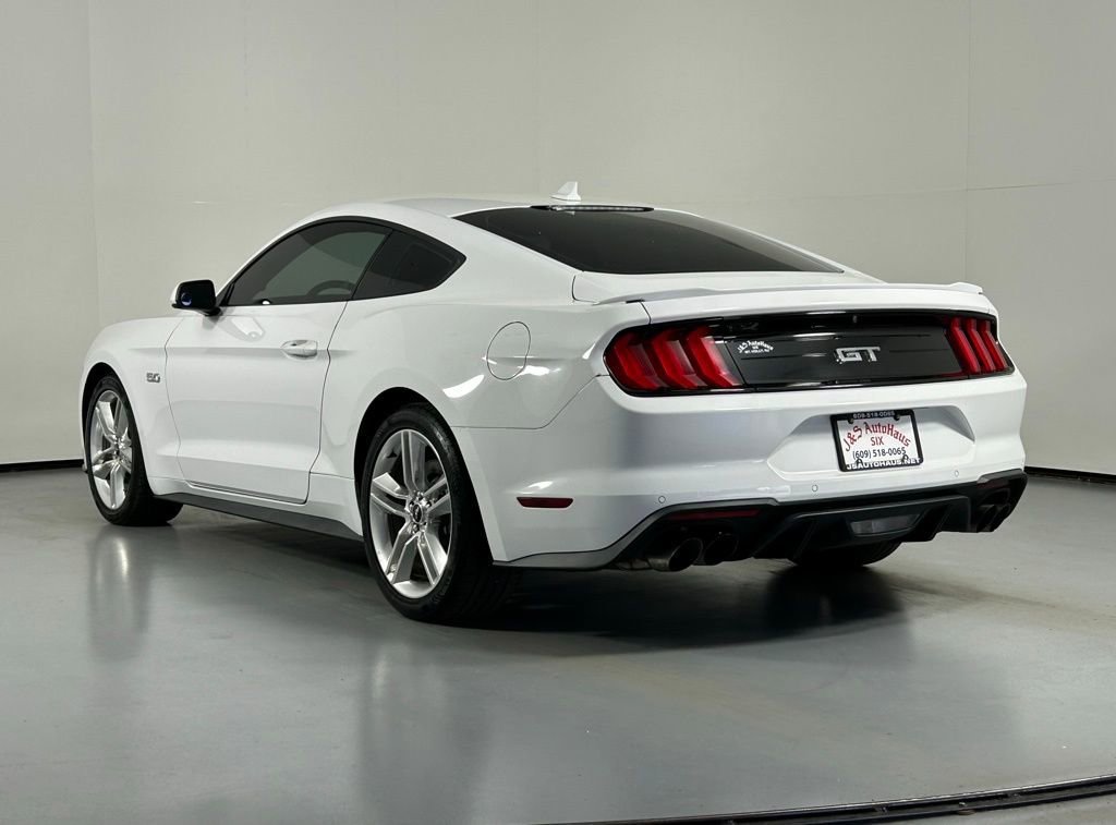 Used 2021 Ford Mustang GT Premium w/ Ford Safe & Smart Package RWD image 5
