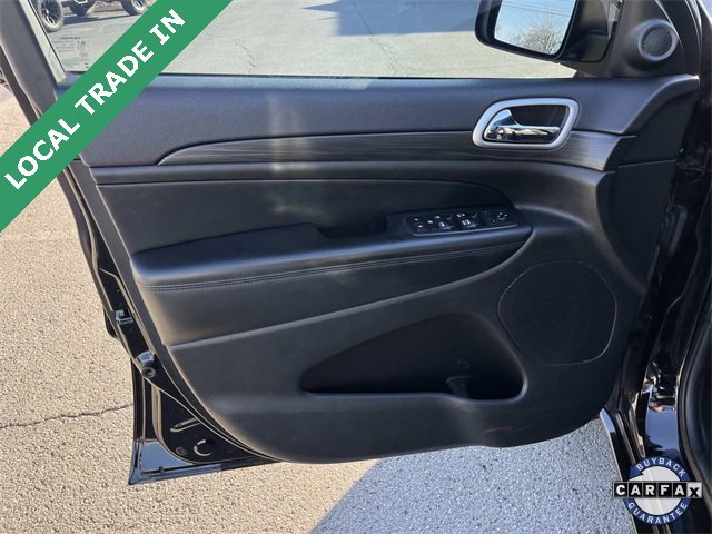 Used 2019 Jeep Grand Cherokee Altitude image 24