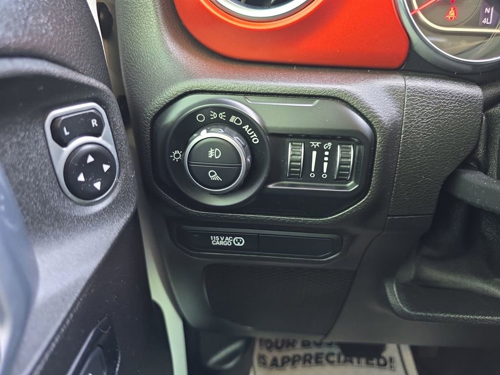 Used 2020 Jeep Gladiator Rubicon image 16