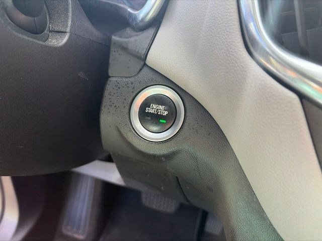 Used 2023 Chevrolet Equinox LS FWD image 19